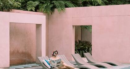 SYN Boutique Hotel