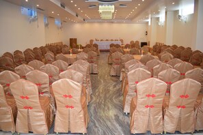 Meeting facility - HOTEL ANAND INTERNATIONAL (Gaya)