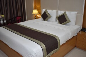 Executive Room | Premium bedding, blackout drapes, soundproofing, iron/ironing board - HOTEL ANAND INTERNATIONAL (Gaya)