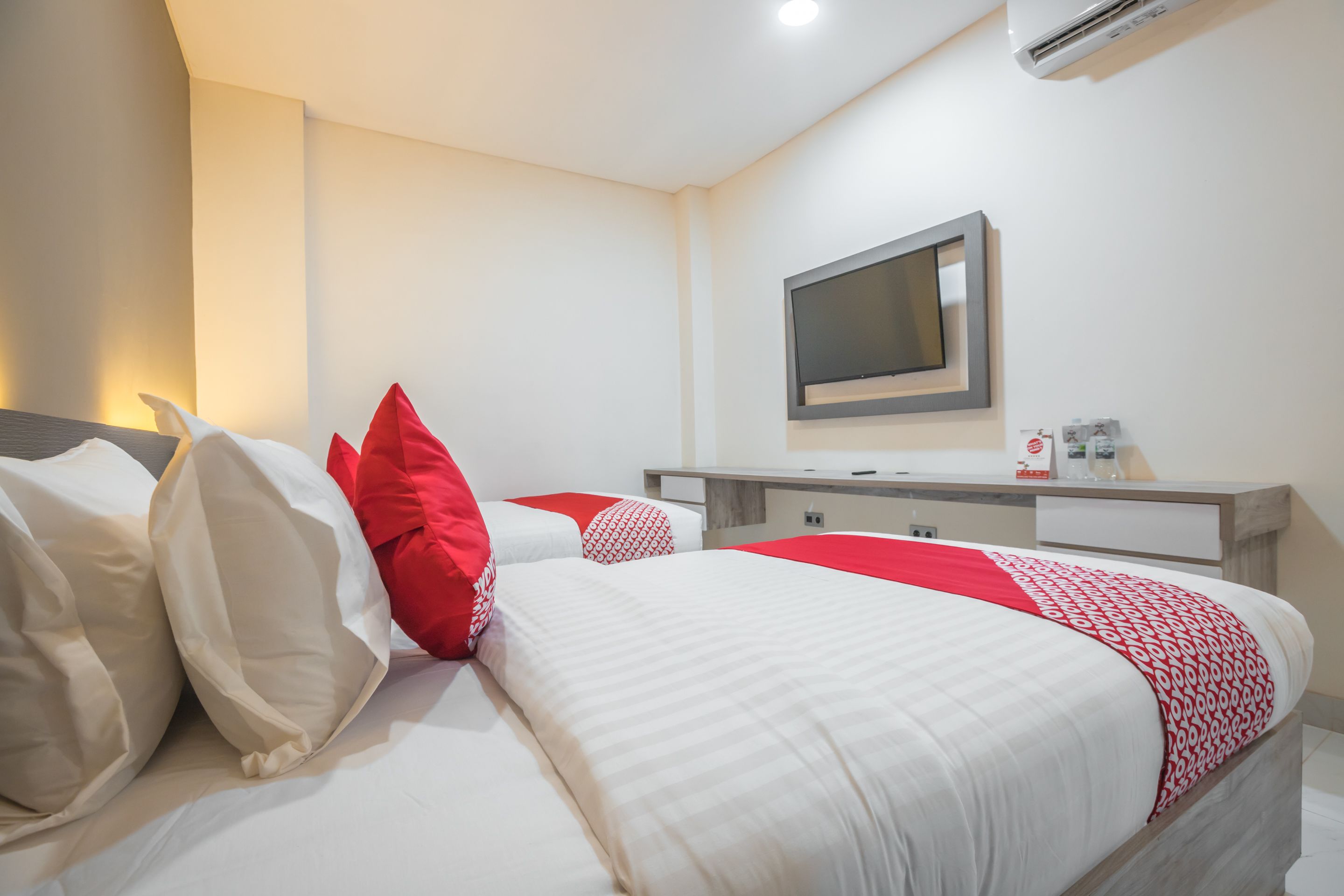 Foto - Super OYO 1487 Residence Khoe