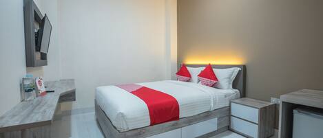 Deluxe Double Room | 1 bedroom, free WiFi, bed sheets