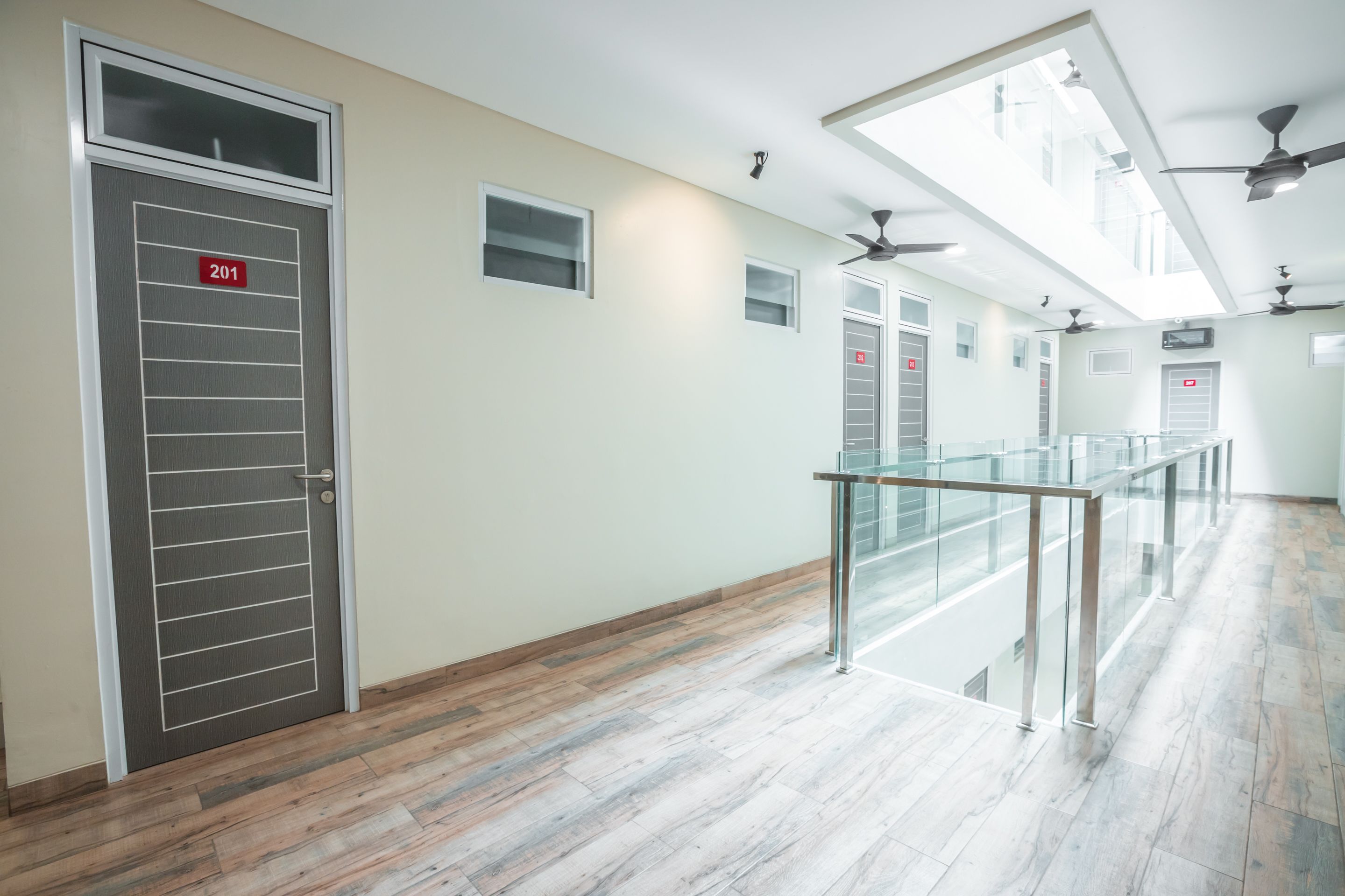 Foto - Super OYO 1487 Residence Khoe