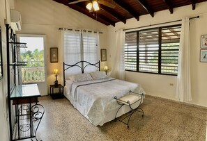 3 chambres, bureau, fer et planche à repasser, Wi-Fi gratuit