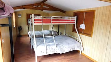 Cabane, plusieurs lits (Gaillac)