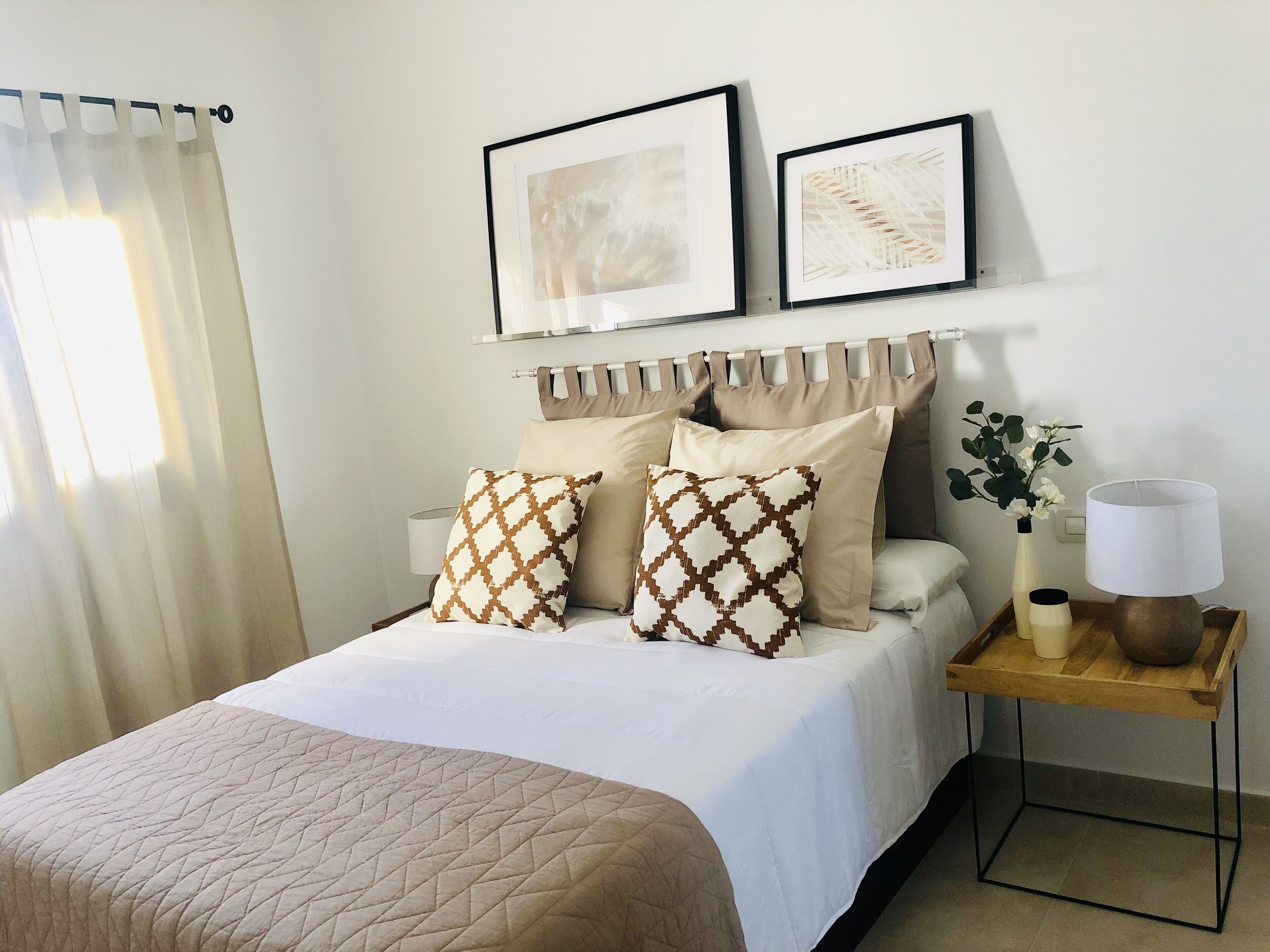 2 slaapkamers, een strijkplank/strijkijzer, wifi, beddengoed