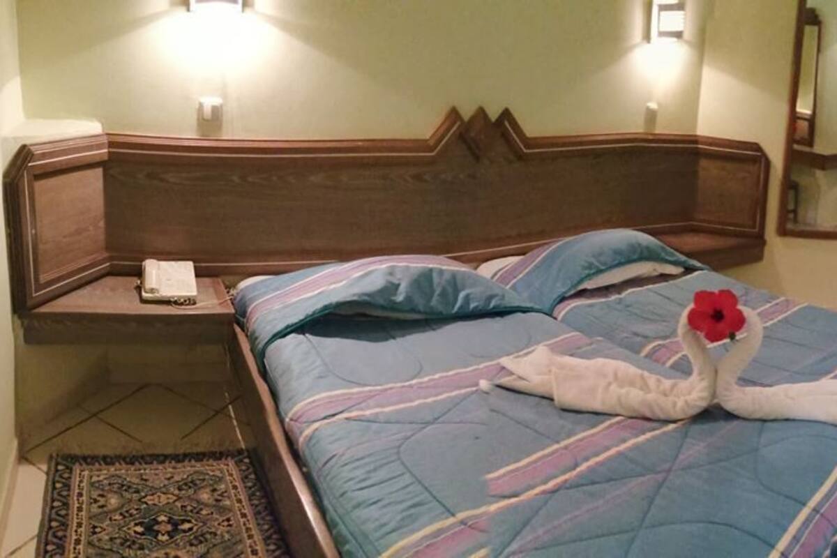 Basic Triple Room | Free cribs/infant beds, rollaway beds, wheelchair access