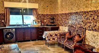 Private Family Apartment - Very Quiet Location