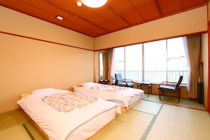 Chambre Tradition, vue océan (Japanese Style Room for 4 people)