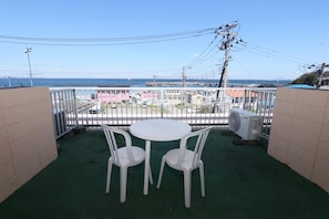 Chambre Tradition, terrasse, vue océan (Japanese Style Room for 4 people) | Terrasse/Patio