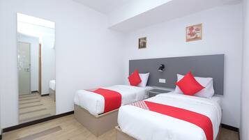 Deluxe Twin Room | 1 bedroom, free WiFi
