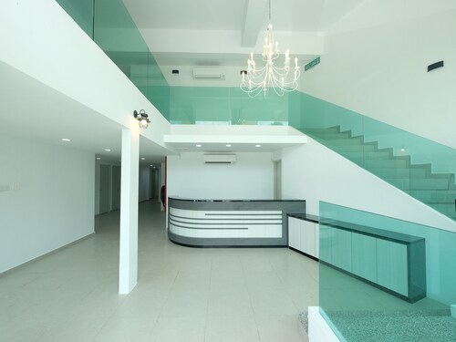 OYO 44043 First Garden Hotel