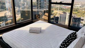 Exclusive Apartment - Exclusive 2BR Astonishing CBD Top54th (Southbank)