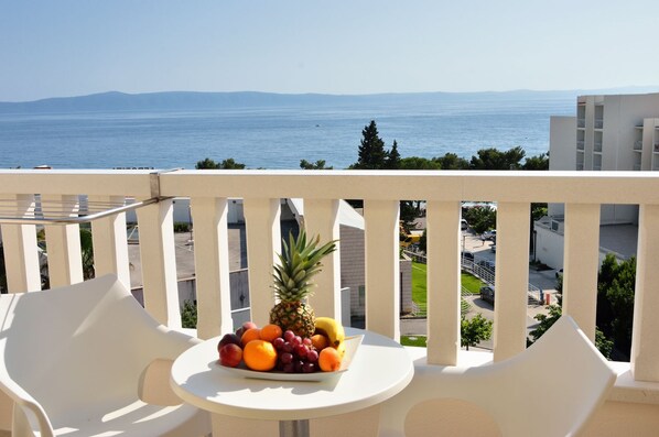 View from room - Aparthotel Flora (Tucepi)