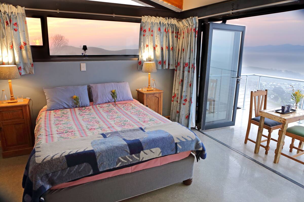 Premium bedding, pillowtop beds, desk, laptop workspace
