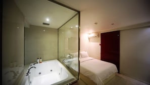 Double Room, Jetted Tub | Free WiFi, bed sheets - Gugi Hotel (Seoul)