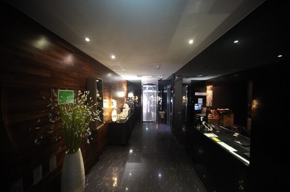 Lobby - Gugi Motel (Seoul)