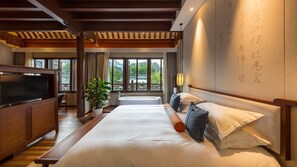 Premier Room | Free minibar, desk, blackout drapes, free WiFi - SSAW Boutique Hotel Nanjing Qifeng Confucius House (Nanjing)