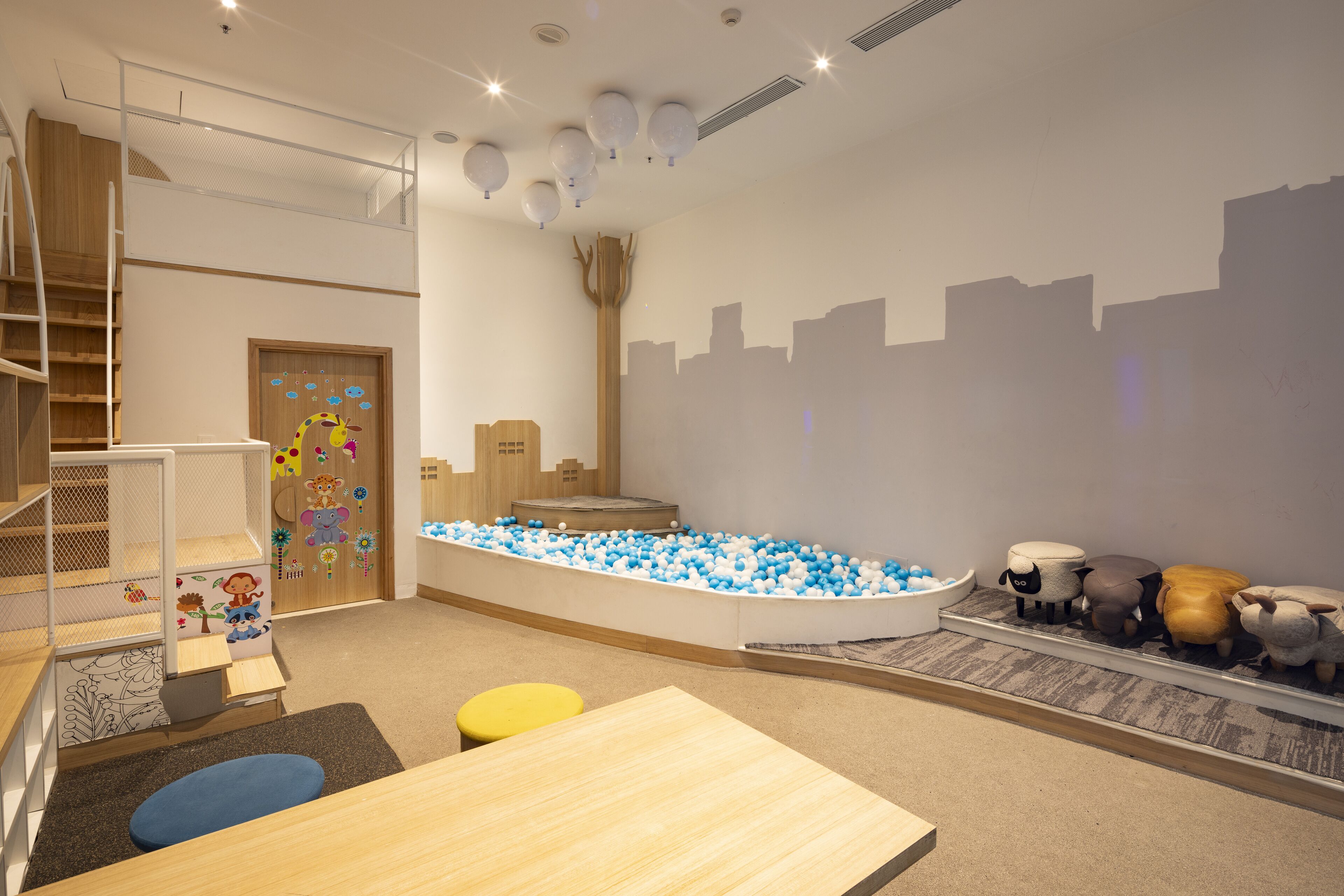 children’s play area – indoor