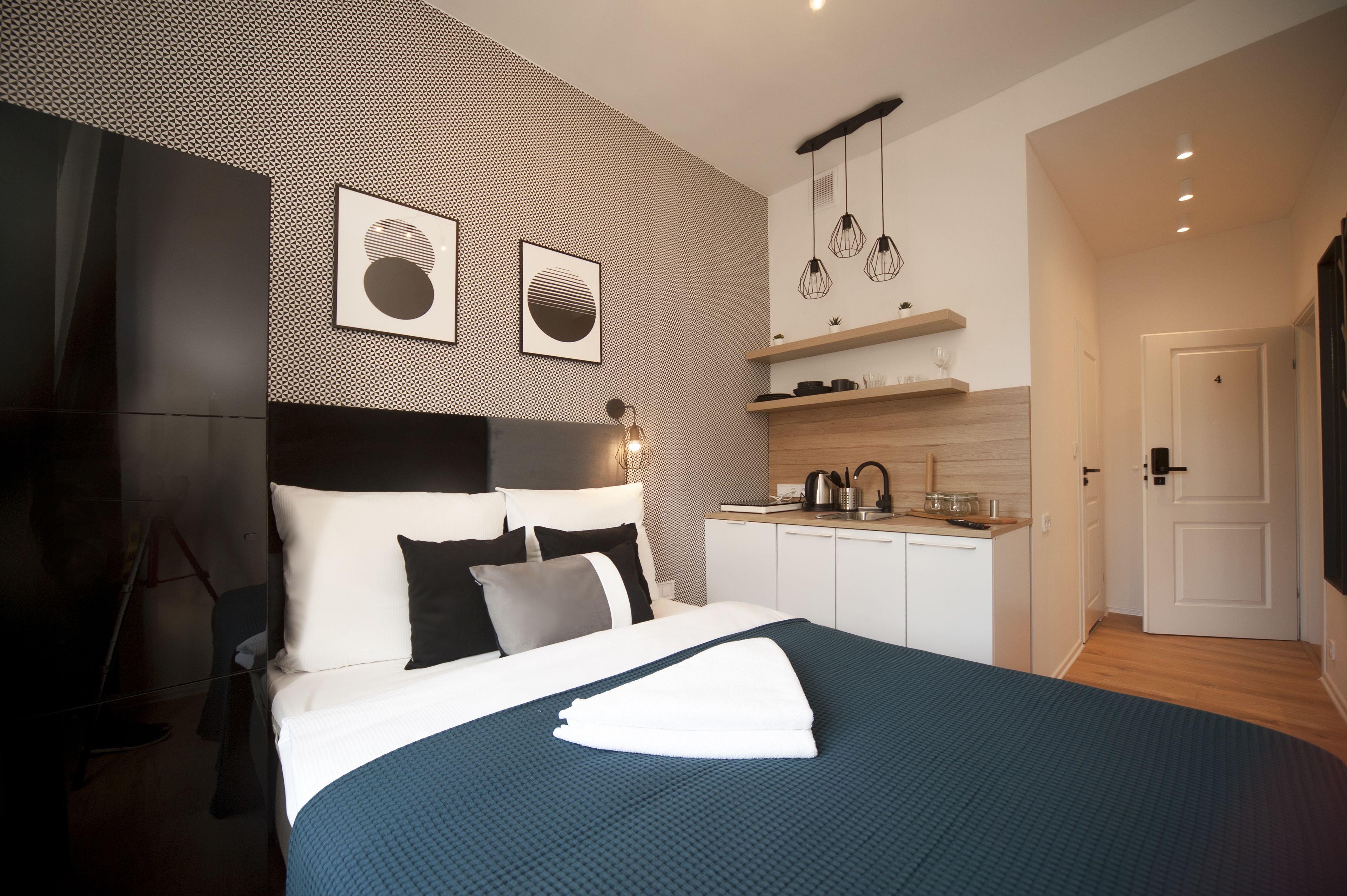 City Room, Ensuite, Annex Building (Glogowska 35a/3/04)