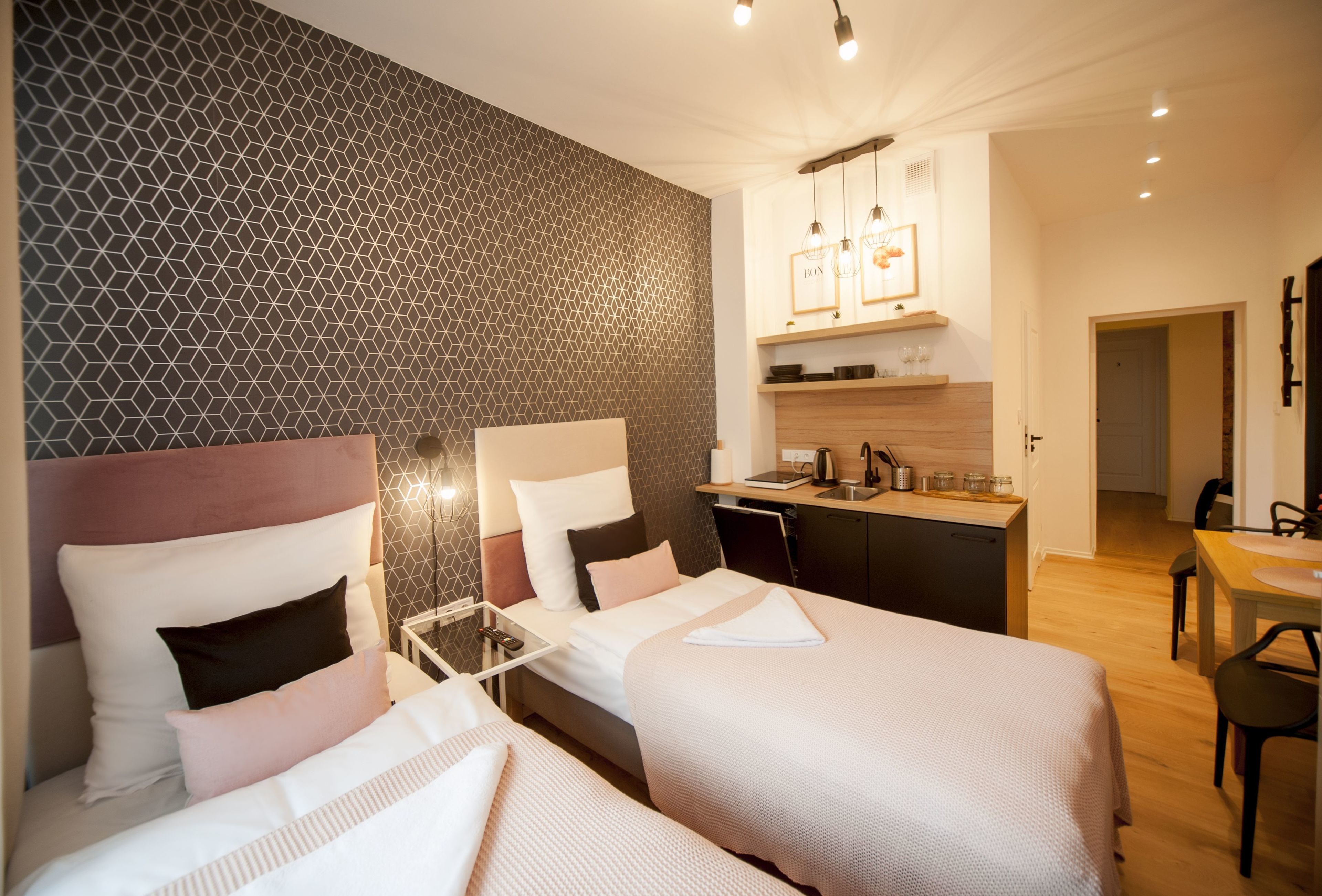 City Room, Ensuite, Annex Building (Glogowska 35a/3/07)