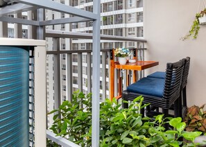 Apartment, 2 Schlafzimmer | Balkon