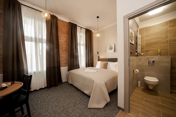 Studio (Glogowska 39/14/01) | Iron/ironing board, free WiFi, bed sheets - Very Berry Głogowska 39/14 (Poznan)