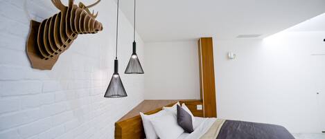 Superior Double Room (510) | Front of property
