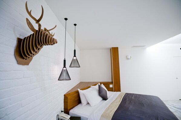 Superior Double Room (510) | Front of property