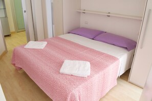 Apartemen Mewah, 3 kamar tidur, balkon | 3 kamar tidur, tempat tidur bayi (biaya tambahan), dan Wi-Fi gratis