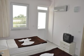 Minibar, in-room safe, free WiFi - Hotel Anadolu (Finike)