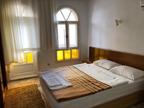 2 chambres, minibar, coffres-forts dans les chambres, Wi-Fi gratuit