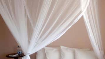 Standard Room | Desk, bed sheets