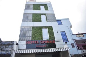 Property grounds - Hotel Chinar (Jaipur)