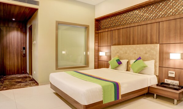 Rollaway beds, free WiFi, bed sheets
