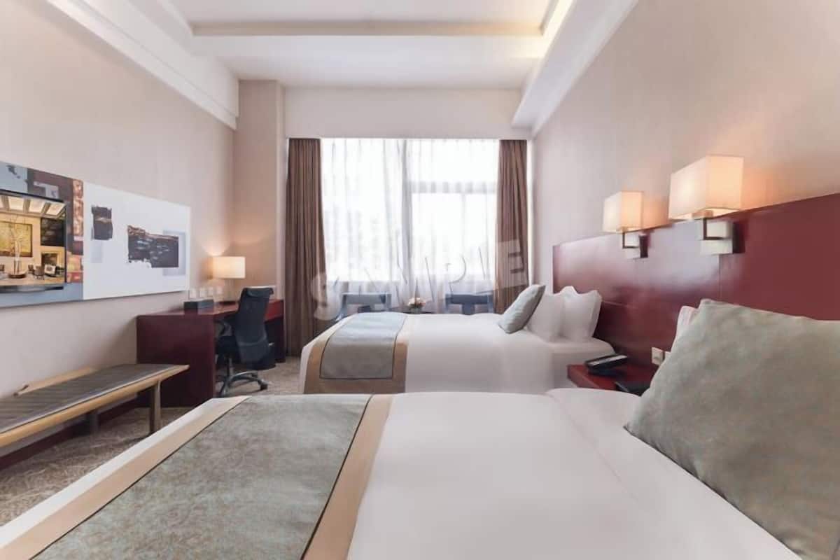 1 bedroom, minibar, in-room safe, desk