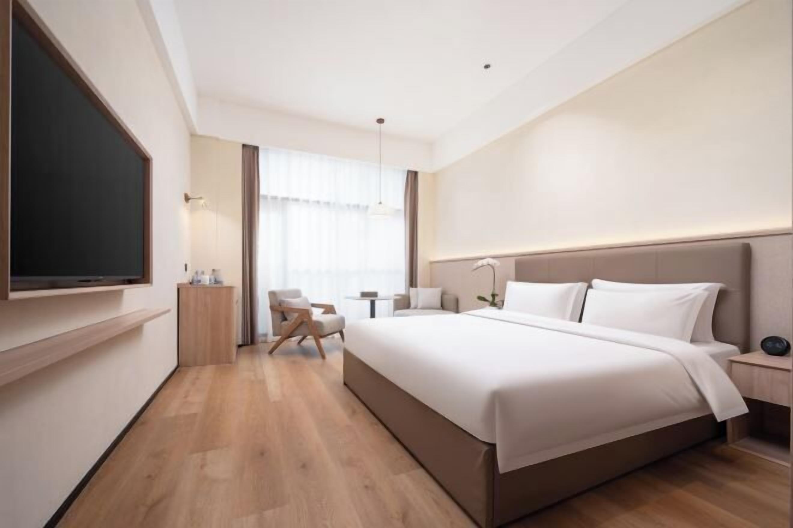 Minibar, in-room safe, desk, blackout drapes