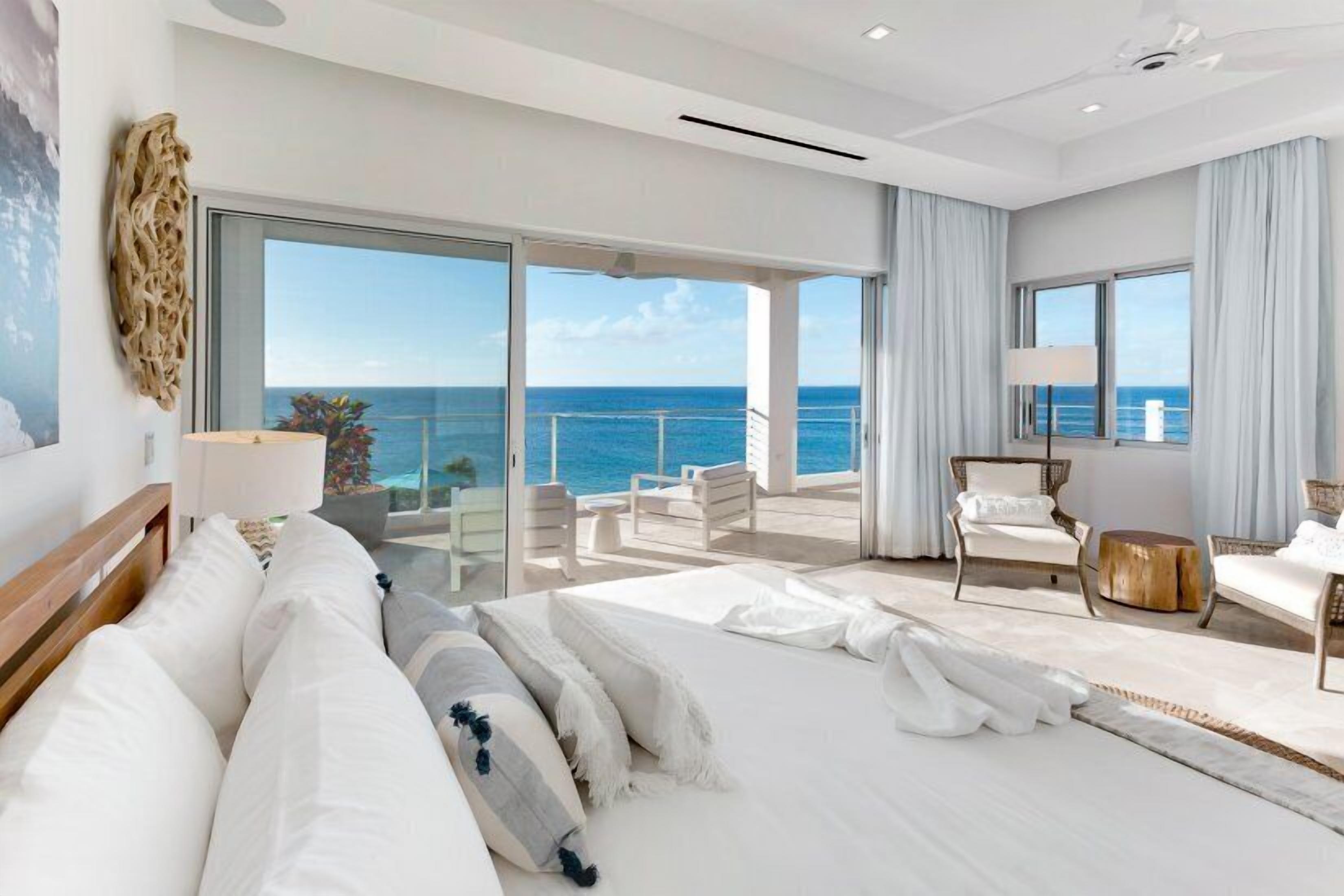 6 bedrooms, iron/ironing board, free WiFi