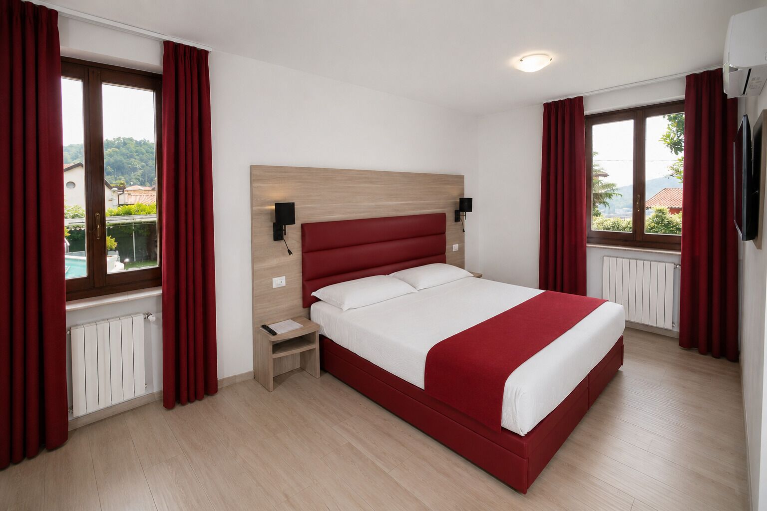 Double or Twin Room (Standard Plus) | Desk, laptop workspace, free WiFi, bed sheets