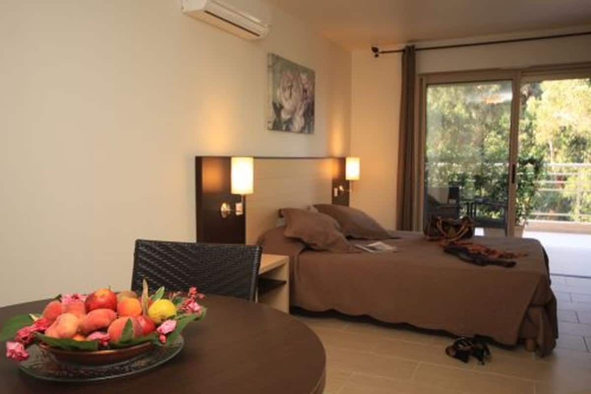Decoración personalizada, muebles diferentes y escritorio