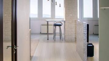 Apartment | 1 Schlafzimmer, Bügeleisen/Bügelbrett, kostenloses WLAN, Bettwäsche