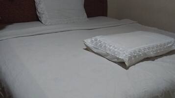 Desk, free WiFi, bed sheets