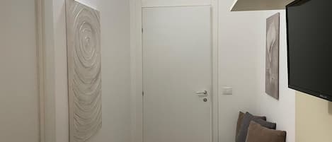 Superior Apartment | In-room safe, blackout drapes, iron/ironing board, free WiFi