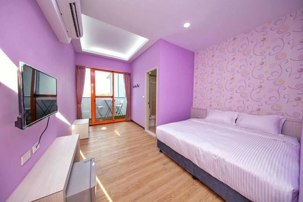 Double Room | Desk, blackout drapes, WiFi (free), bed sheets