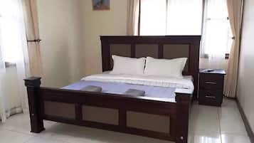 Executive-Zimmer | Schreibtisch, kostenloses WLAN, Bettwäsche