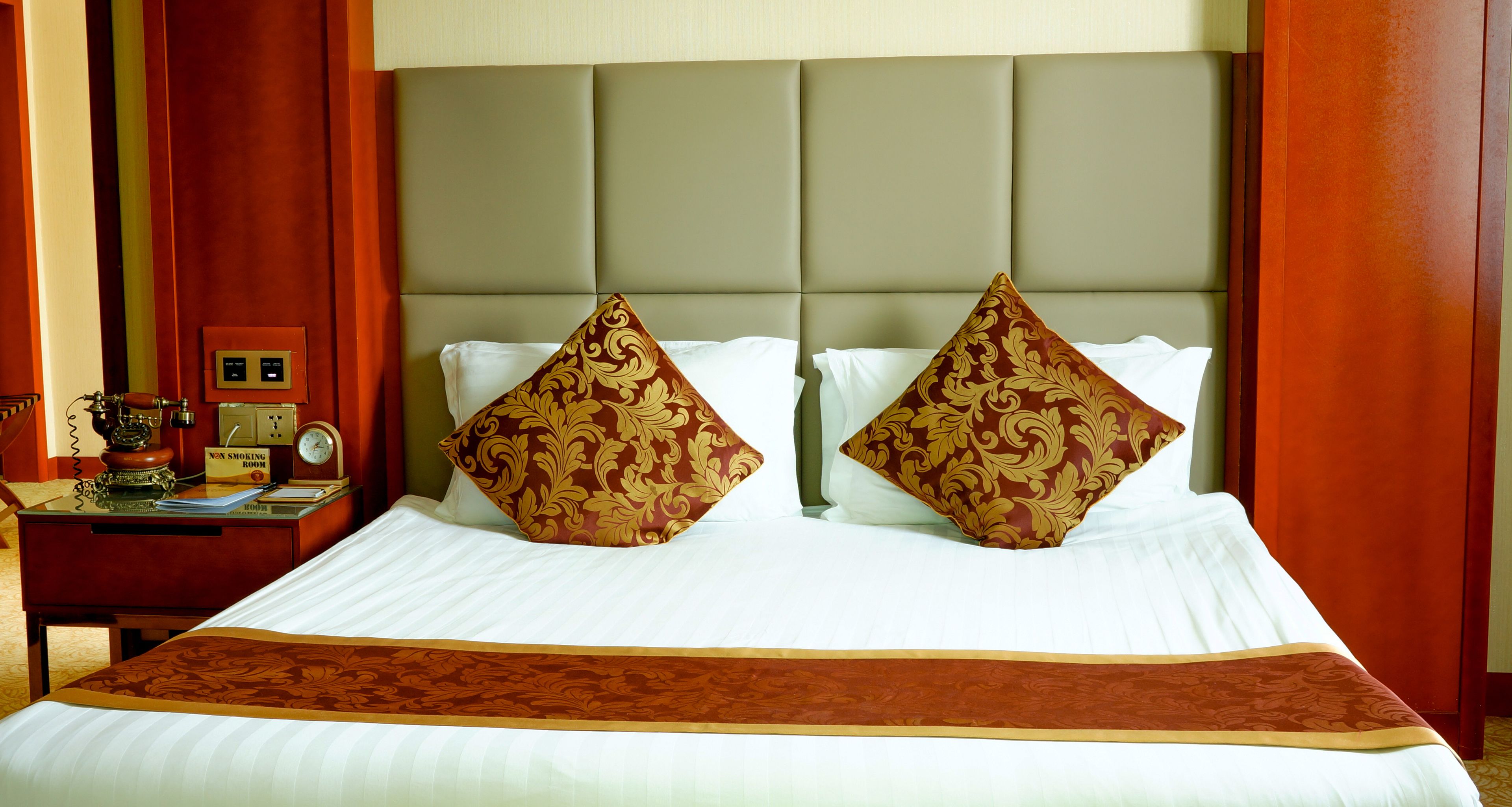 豪華套房 | 迷你吧、書桌、遮光窗簾/窗簾、免費 Wi-Fi