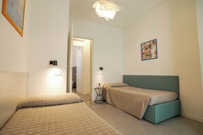 Appartamento Garden | 2 quartos, cofres nos quartos, escrivaninha, cortinas blackout