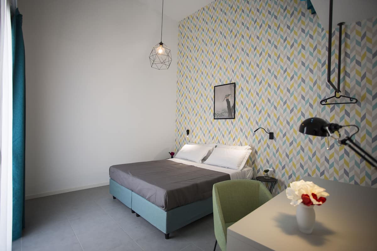 Standard Apartment | 2 bedrooms, in-room safe, blackout drapes, free cribs/infant beds