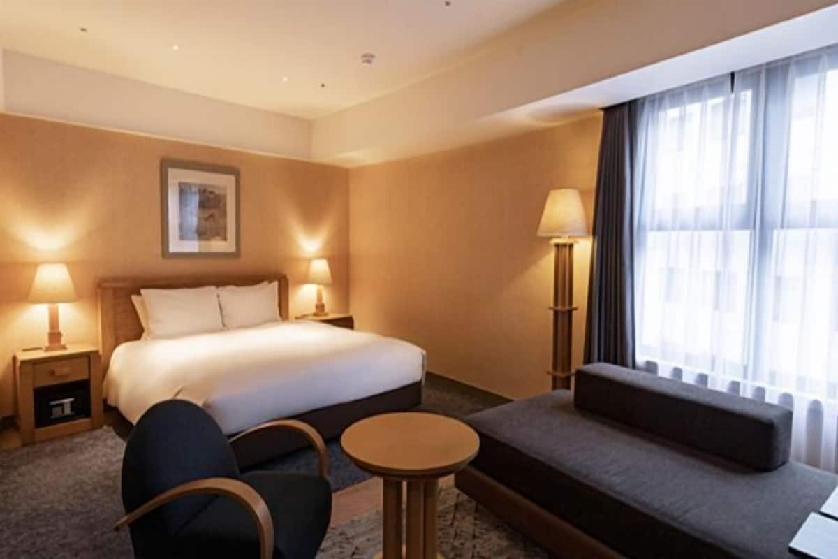 Een kluis op de kamer, verduisterende gordijnen, gratis wifi, beddengoed