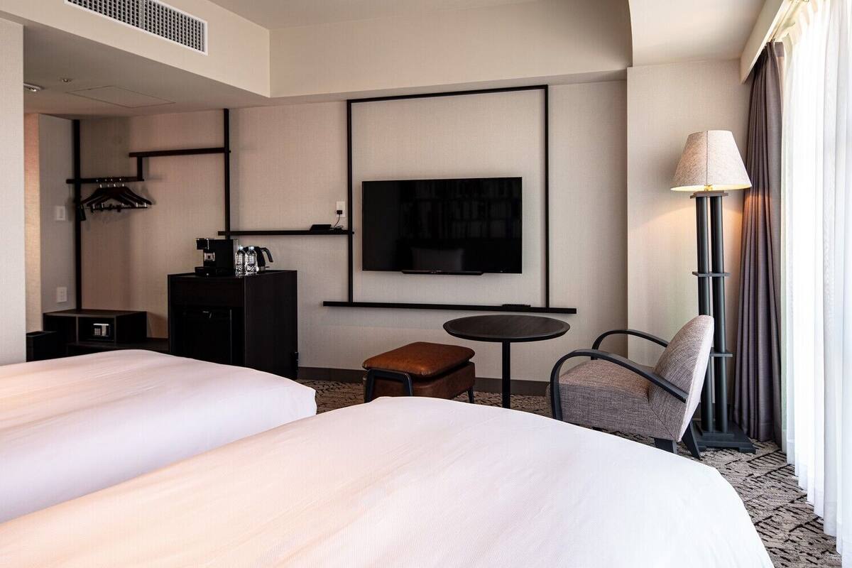 In-room safe, blackout drapes, WiFi (free), bed sheets