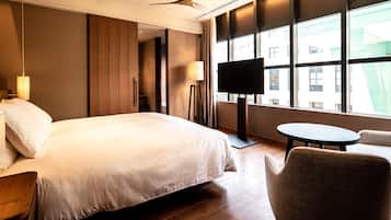In-room safe, blackout curtains, free WiFi, bed sheets
